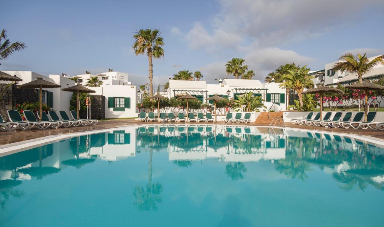 Aparthotel Ilunion Costa Sal Lanzarote à Puerto del Carmen  Extérieur photo