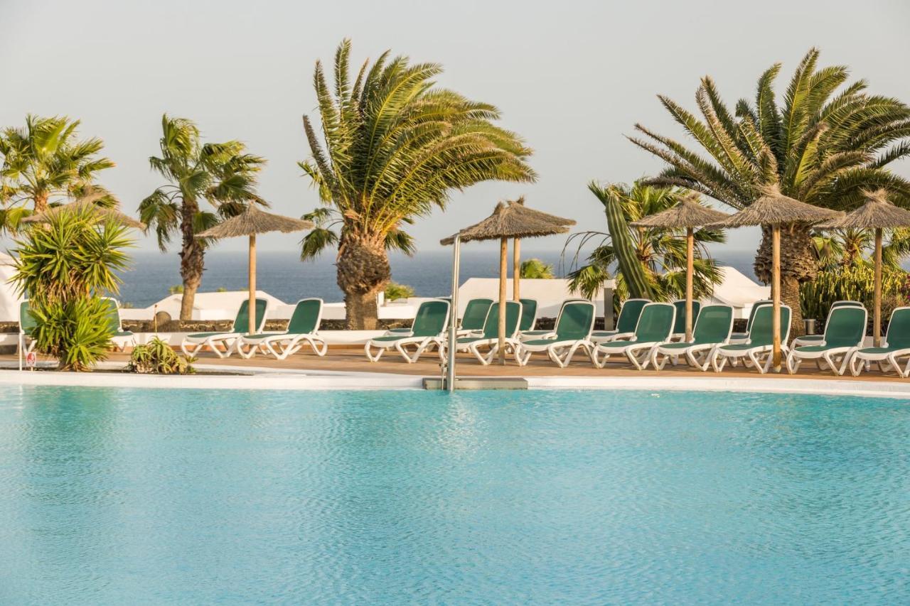 Aparthotel Ilunion Costa Sal Lanzarote à Puerto del Carmen  Extérieur photo