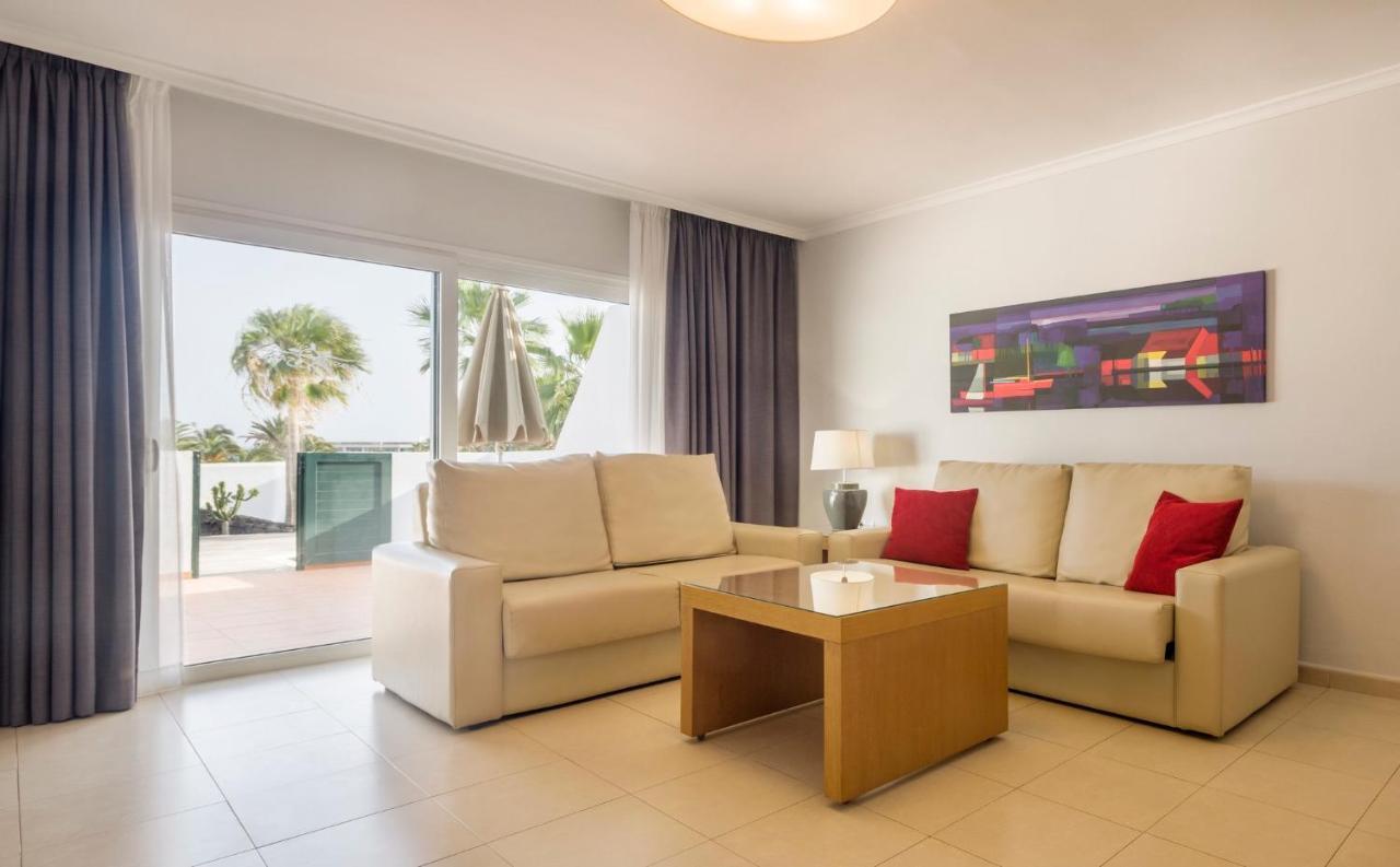 Aparthotel Ilunion Costa Sal Lanzarote à Puerto del Carmen  Extérieur photo