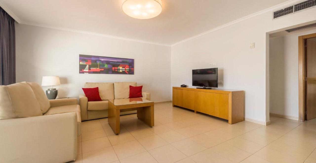 Aparthotel Ilunion Costa Sal Lanzarote à Puerto del Carmen  Extérieur photo