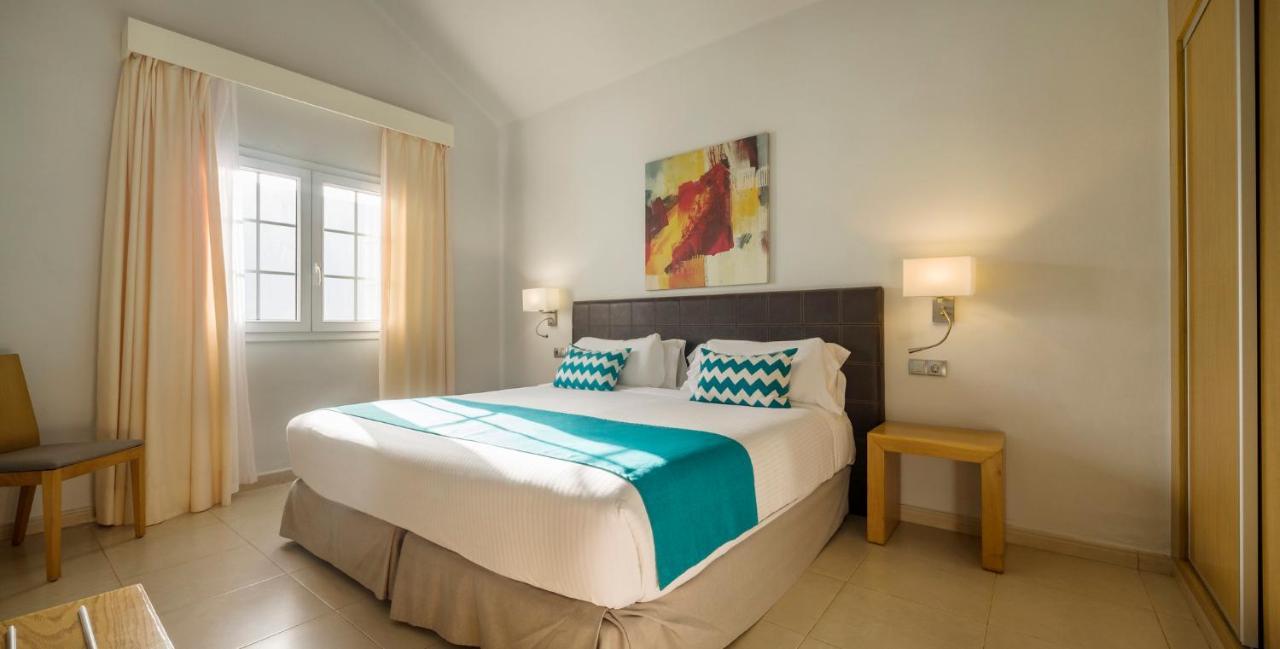 Aparthotel Ilunion Costa Sal Lanzarote à Puerto del Carmen  Extérieur photo