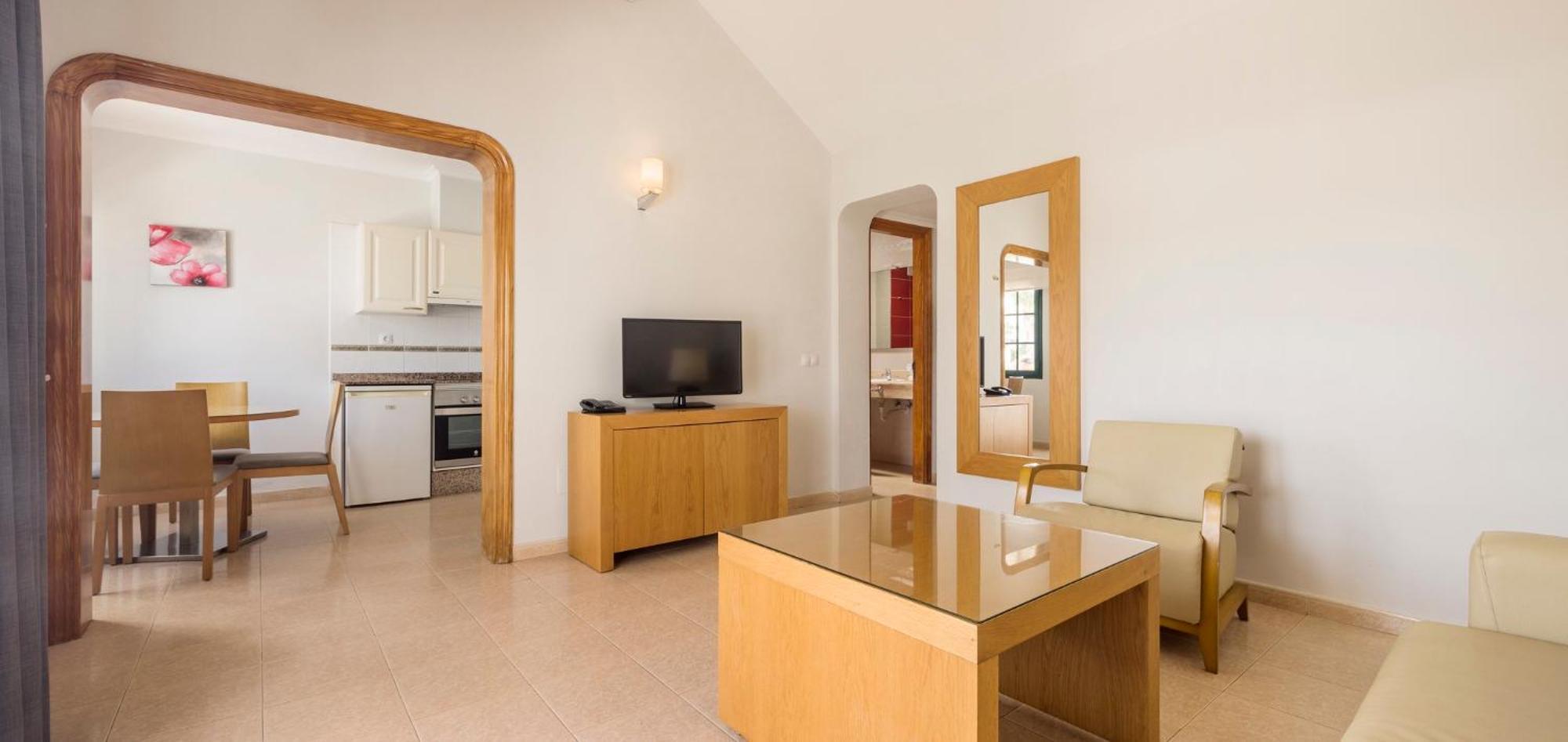 Aparthotel Ilunion Costa Sal Lanzarote à Puerto del Carmen  Chambre photo